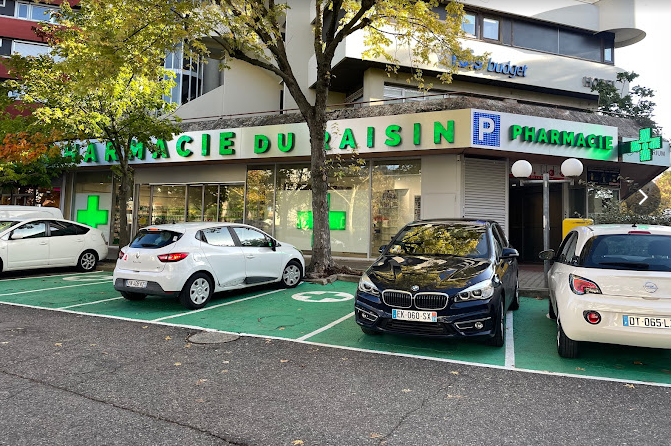 Illustration de Pharmacie du Raisin